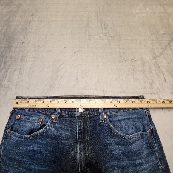 Levis 505 Jeans Mens 35x30 Blue Denim Straight Leg Medium Wash Classic Fit - Picture 8 of 10